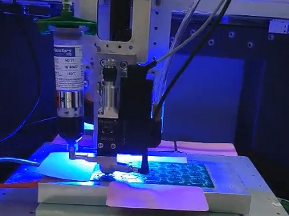 自動(dòng)點(diǎn)膠機(jī)噴射點(diǎn)膠 自動(dòng)點(diǎn)膠機(jī)噴射點(diǎn)膠