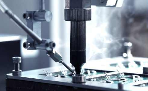 自動(dòng)焊接機(jī) 自動(dòng)焊接機(jī)